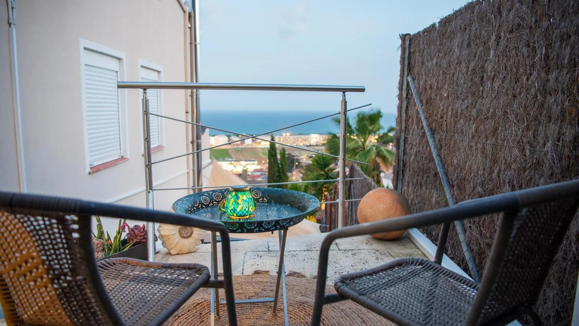 Villa Serenity Panoramic View サンタ・スサナ