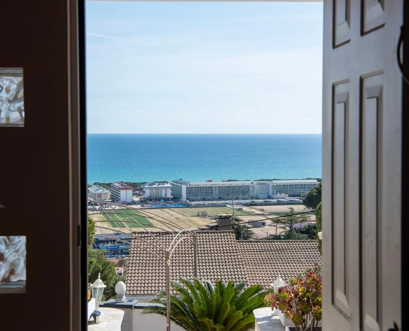 Villa Serenity Panoramic View サンタ・スサナ スペイン