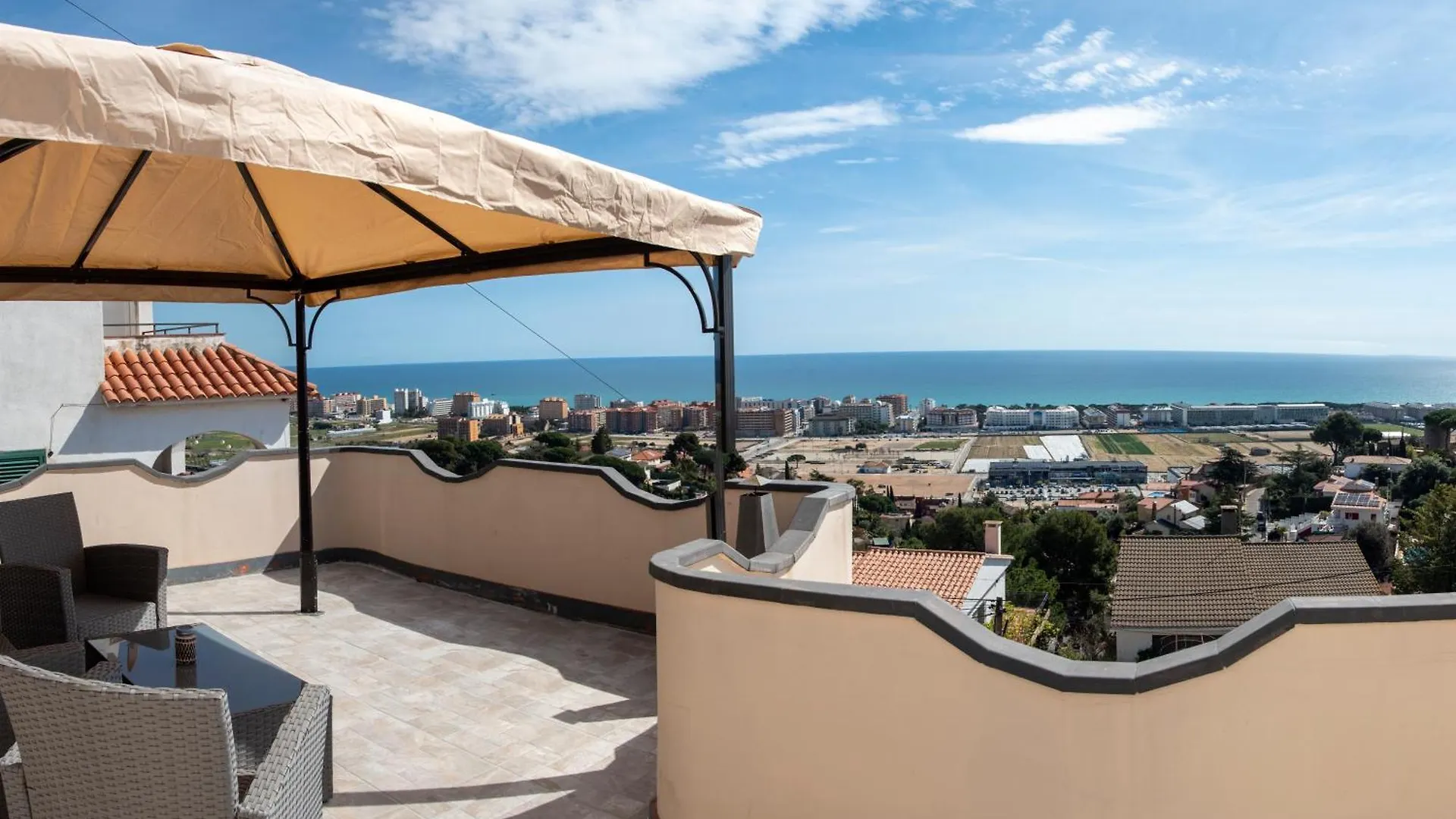 Villa Serenity Panoramic View サンタ・スサナ スペイン