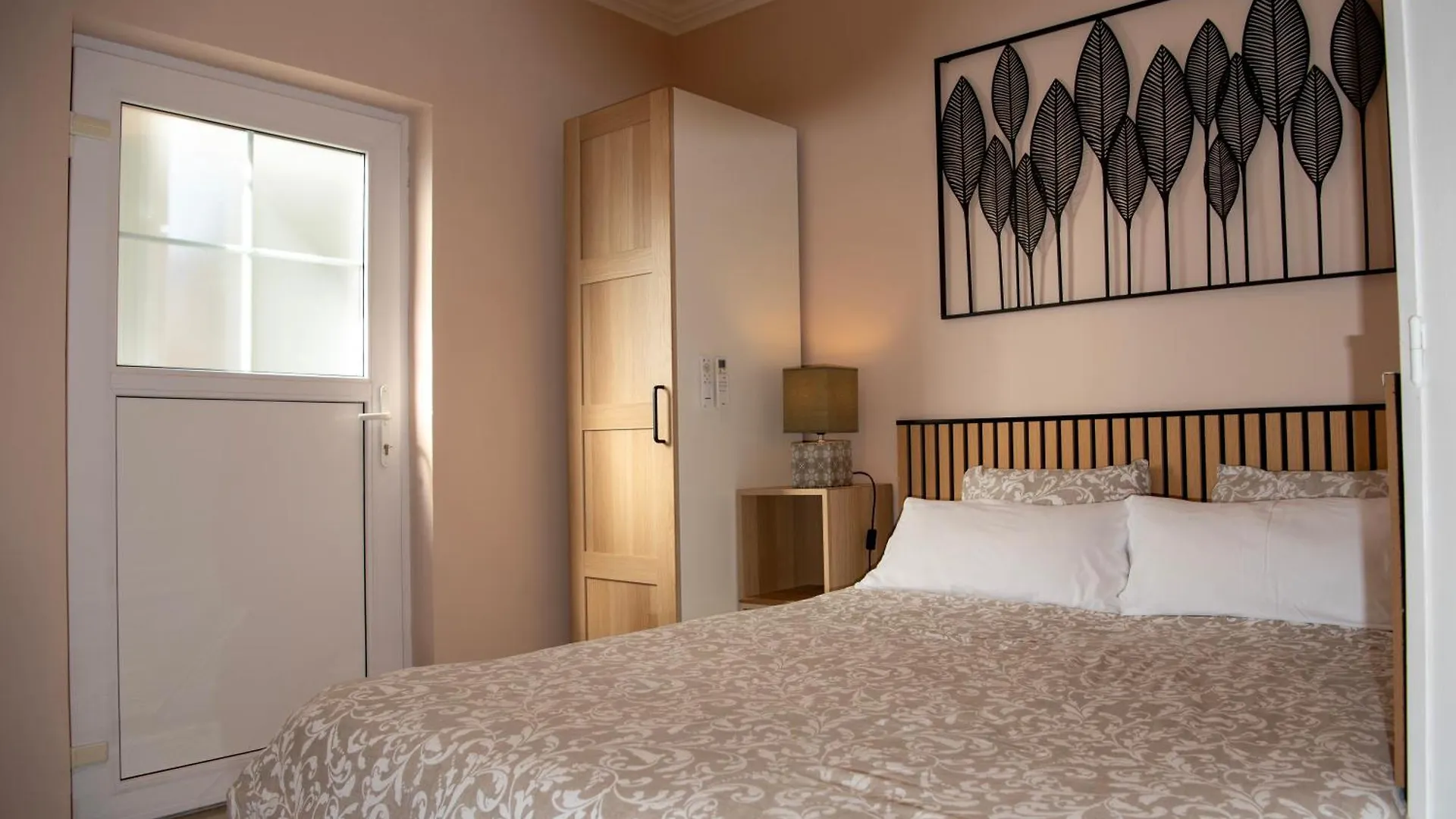 Villa Serenity Panoramic View サンタ・スサナ スペイン