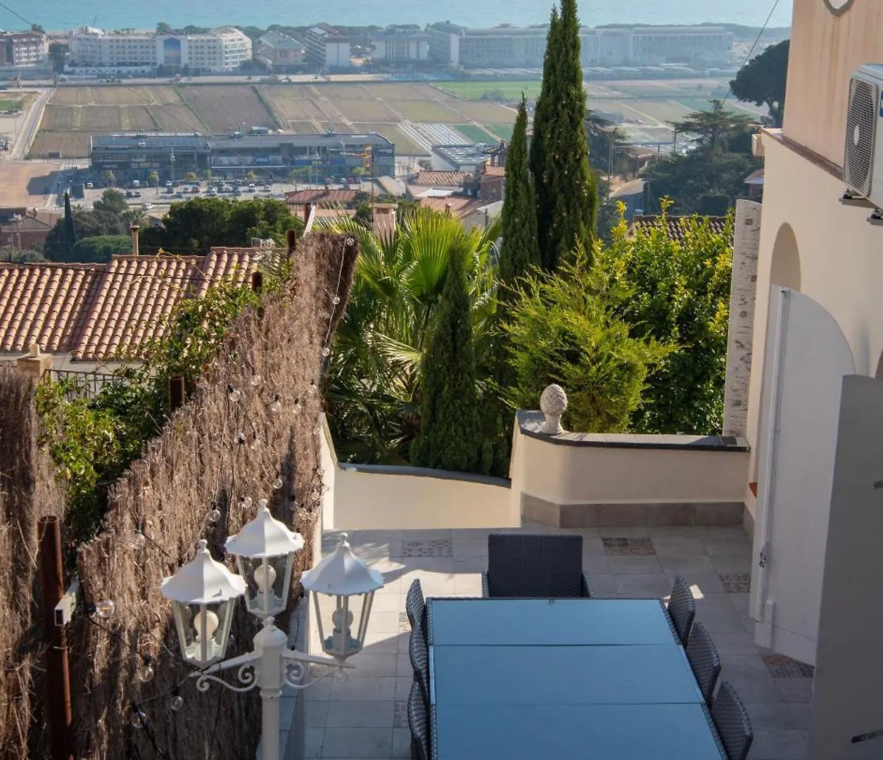 Villa Serenity Panoramic View サンタ・スサナ 0*,